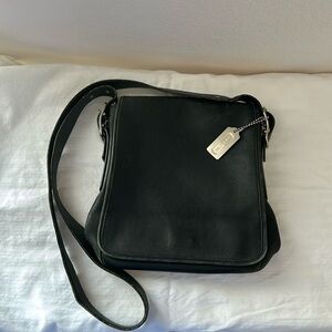 Vintage Coach Legacy Messenger Bag - Black - J2P9335